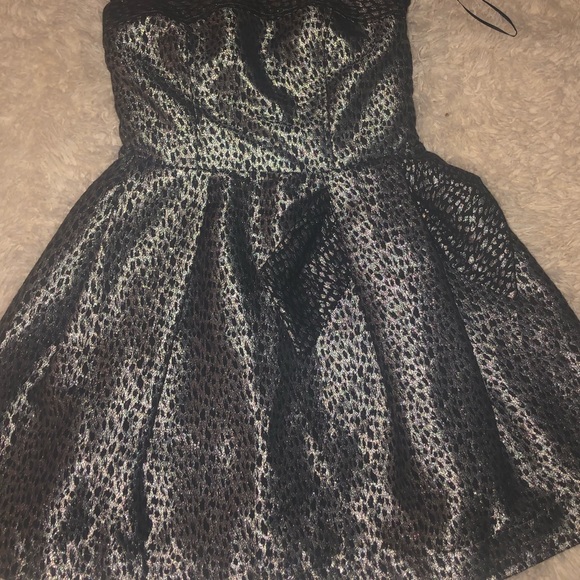Wonderful Holiday/Party Dress by Charlotte Russe - Picture 2 of 8
